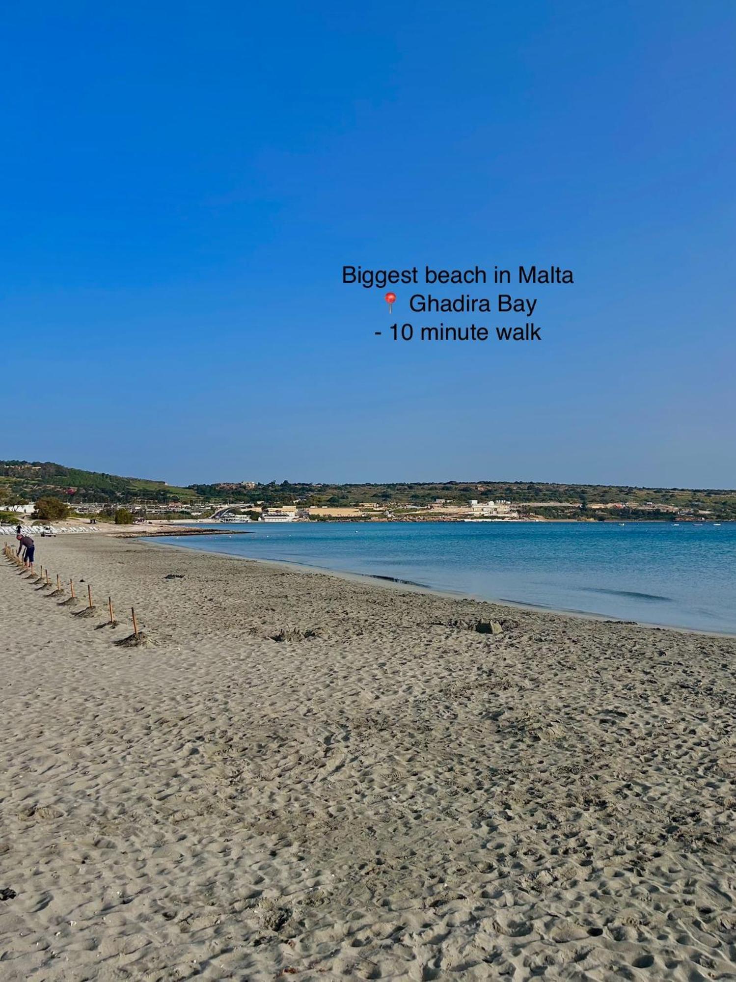 Beach Front 3-Bedroom Holiday Home Mellieħa Екстериор снимка